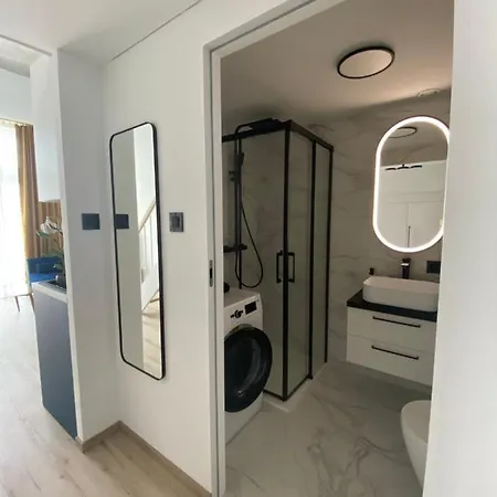 Wroclaw-lotnisko Appartement *