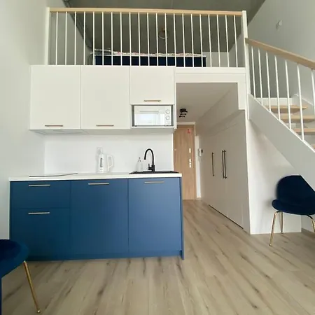 Wroclaw-lotnisko Apartman *